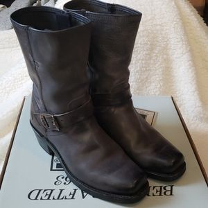 Women's FRYE boots